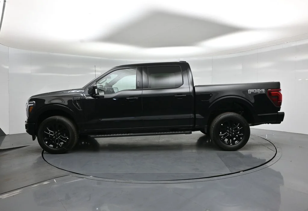 New 2026 Agate Black Metallic Ford Lariat image 28