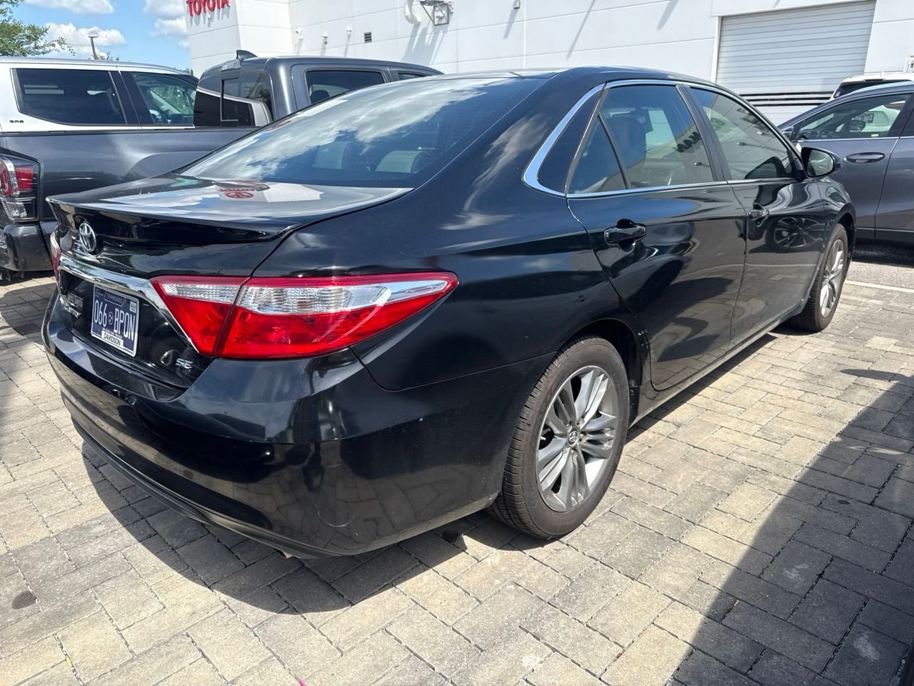 Used 2015 Black Toyota SE image 4