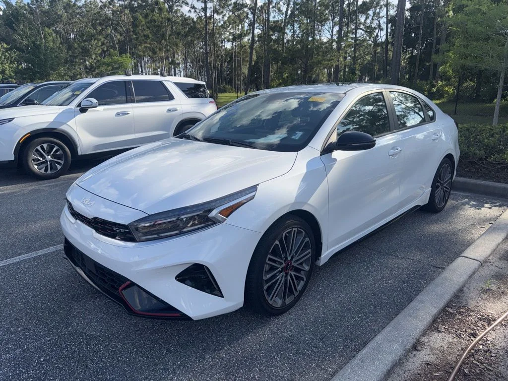 2023 Kia Forte GT DCT's photo
