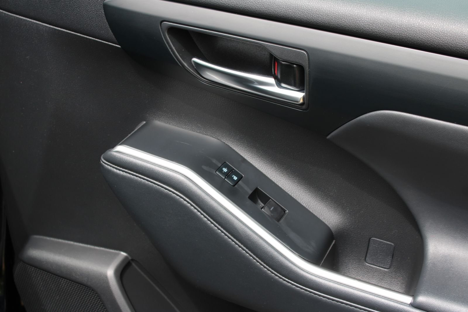 Used 2022 Black Toyota XLE image 26