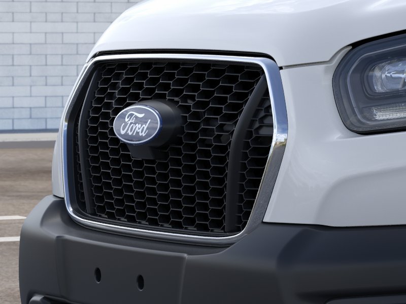 New 2026 Oxford White Ford Cargo Van image 17