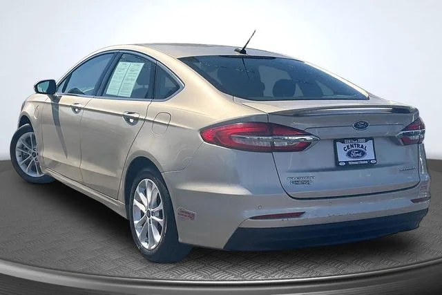 Used 2019 Ford Fusion Energi Titanium with VIN 3FA6P0SU5KR278200 for sale in South Gate, CA
