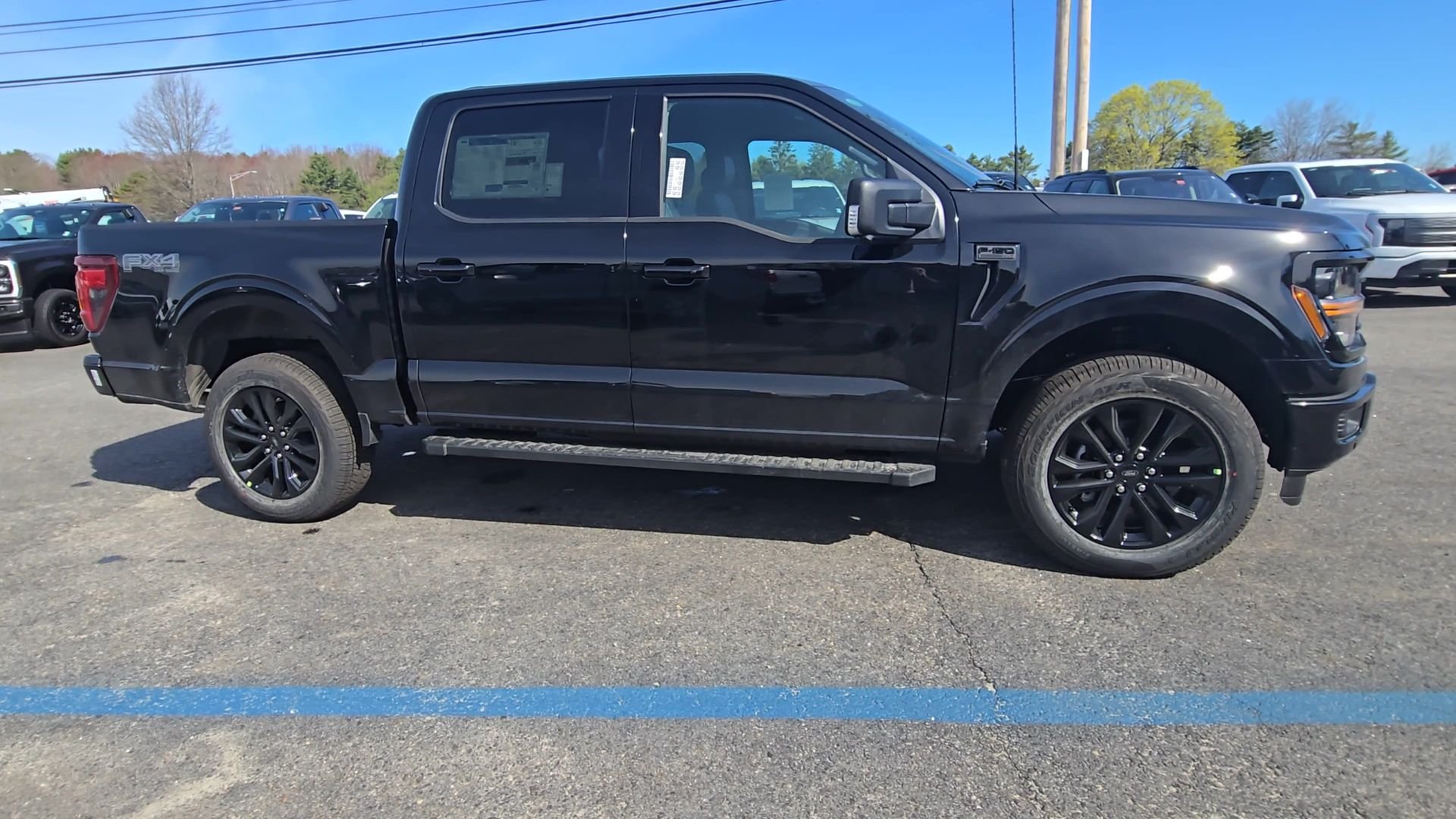 New 2026 Agate Black Metallic Ford XLT image 20