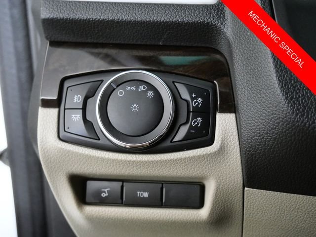 Used 2014 White Ford Limited image 24
