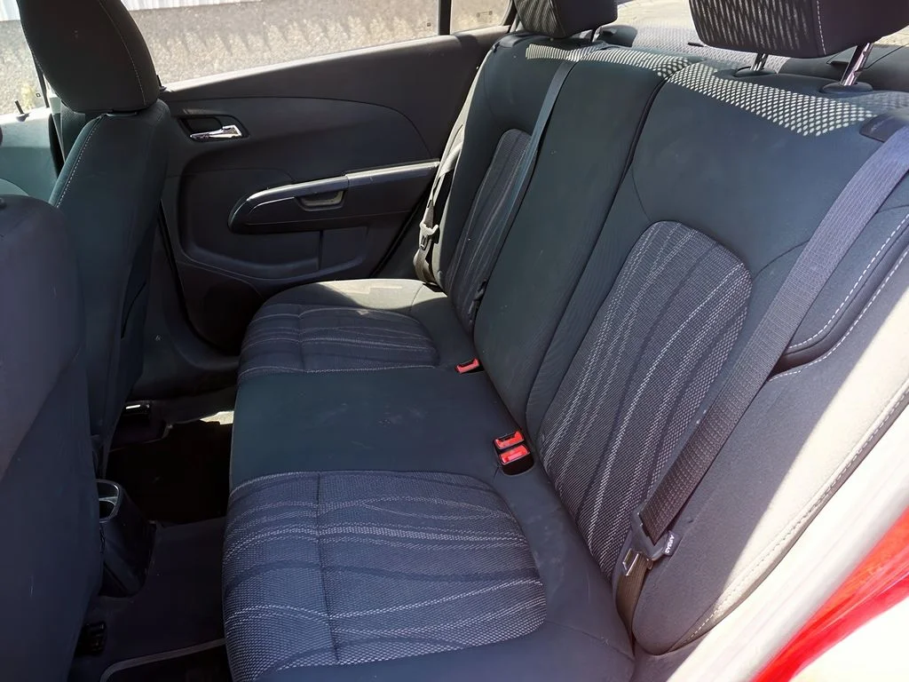 2012 Chevrolet Sonic 1LT - Photo 27