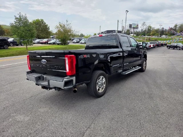 Used 2025 Black Metallic Ford XLT image 8