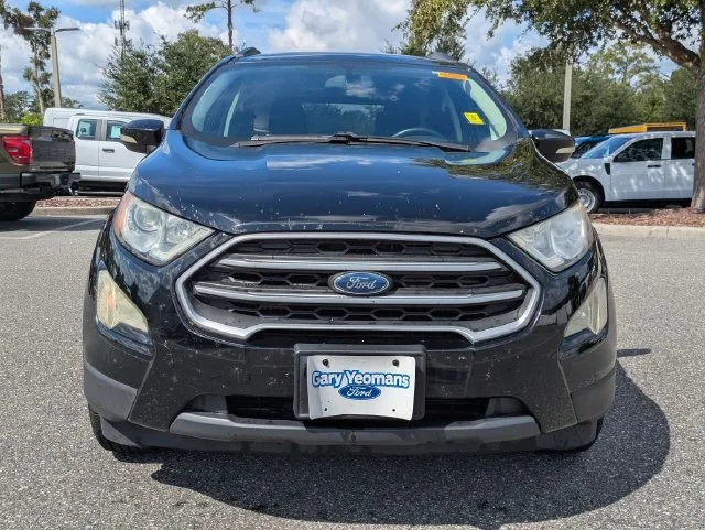 Used 2020 Shadow Black Ford SE image 8