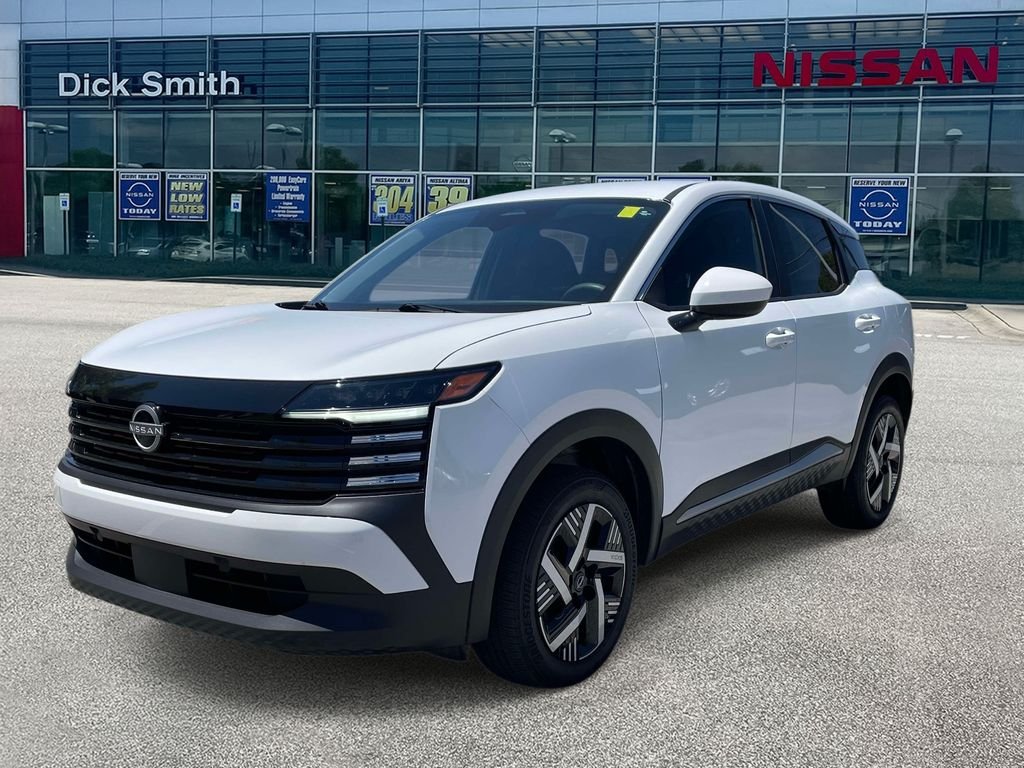 Used 2025 White Nissan SV image 3