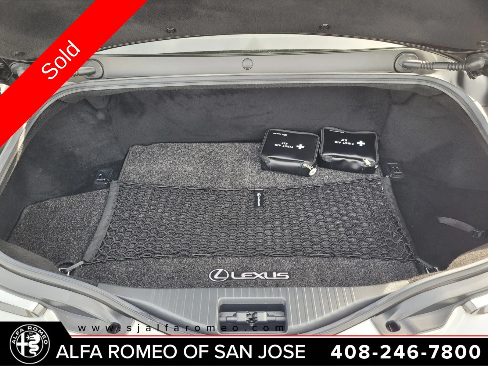 Used 2019 White Lexus 500h image 26