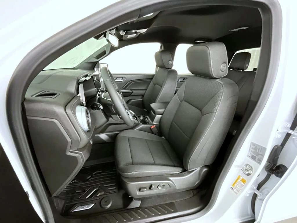 New 2026 Summit White Chevrolet LT image 9