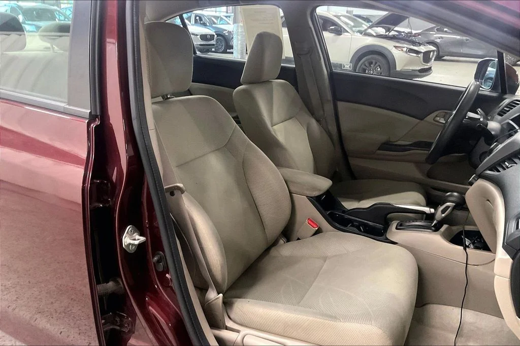 Used 2012 Red Honda LX image 6