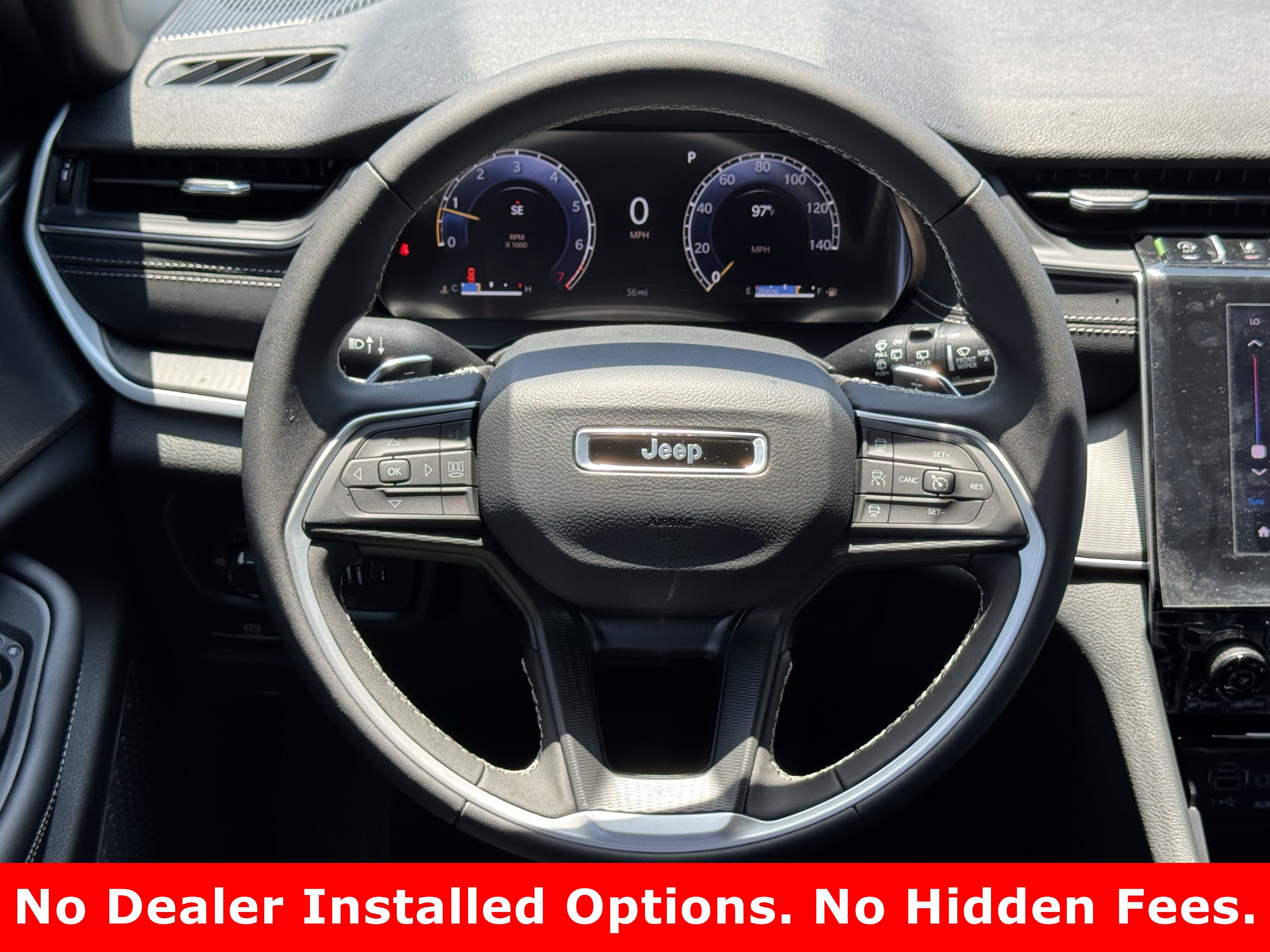New 2026 Diamond Black Crystal Pearl-Coat Exterior Paint Jeep Laredo image 14