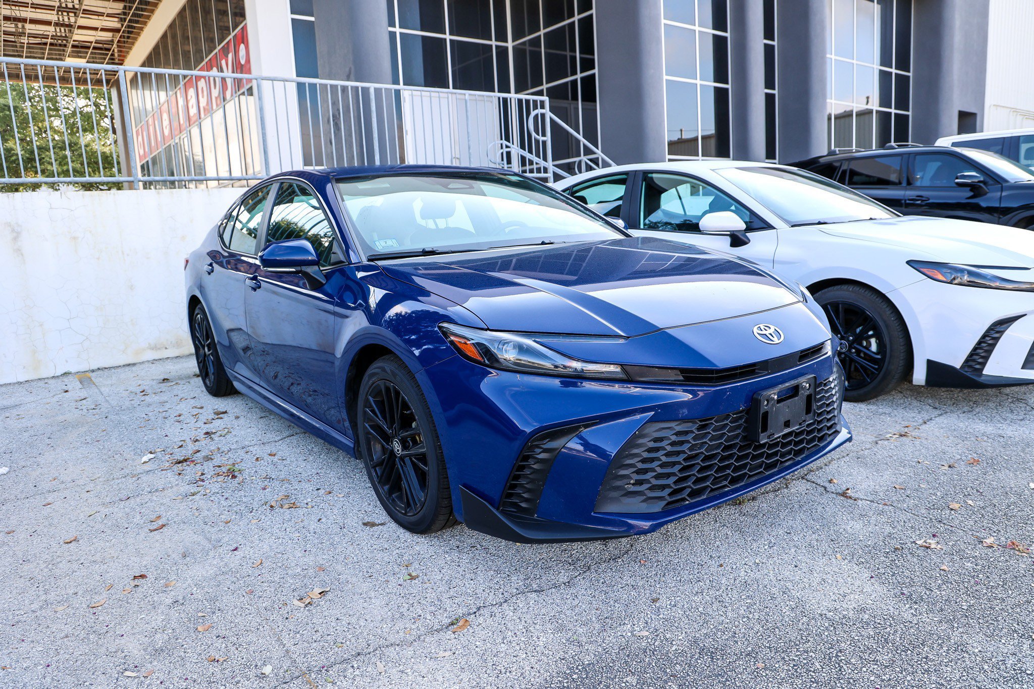 Used 2025 RESERVOIR BLUE Toyota SE image 5