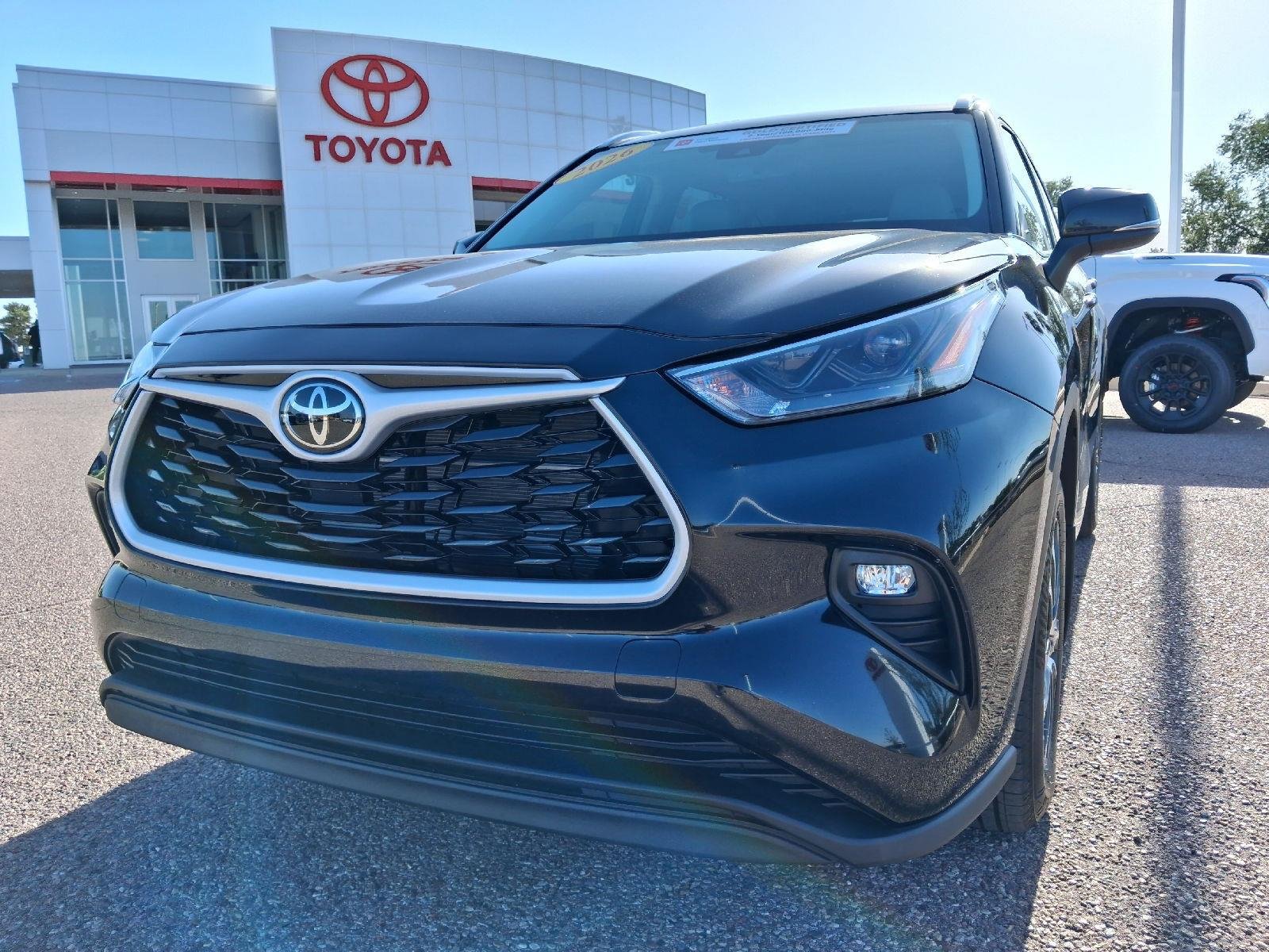 Certified Used 2026 Midnight Black Metallic Toyota XLE image 12