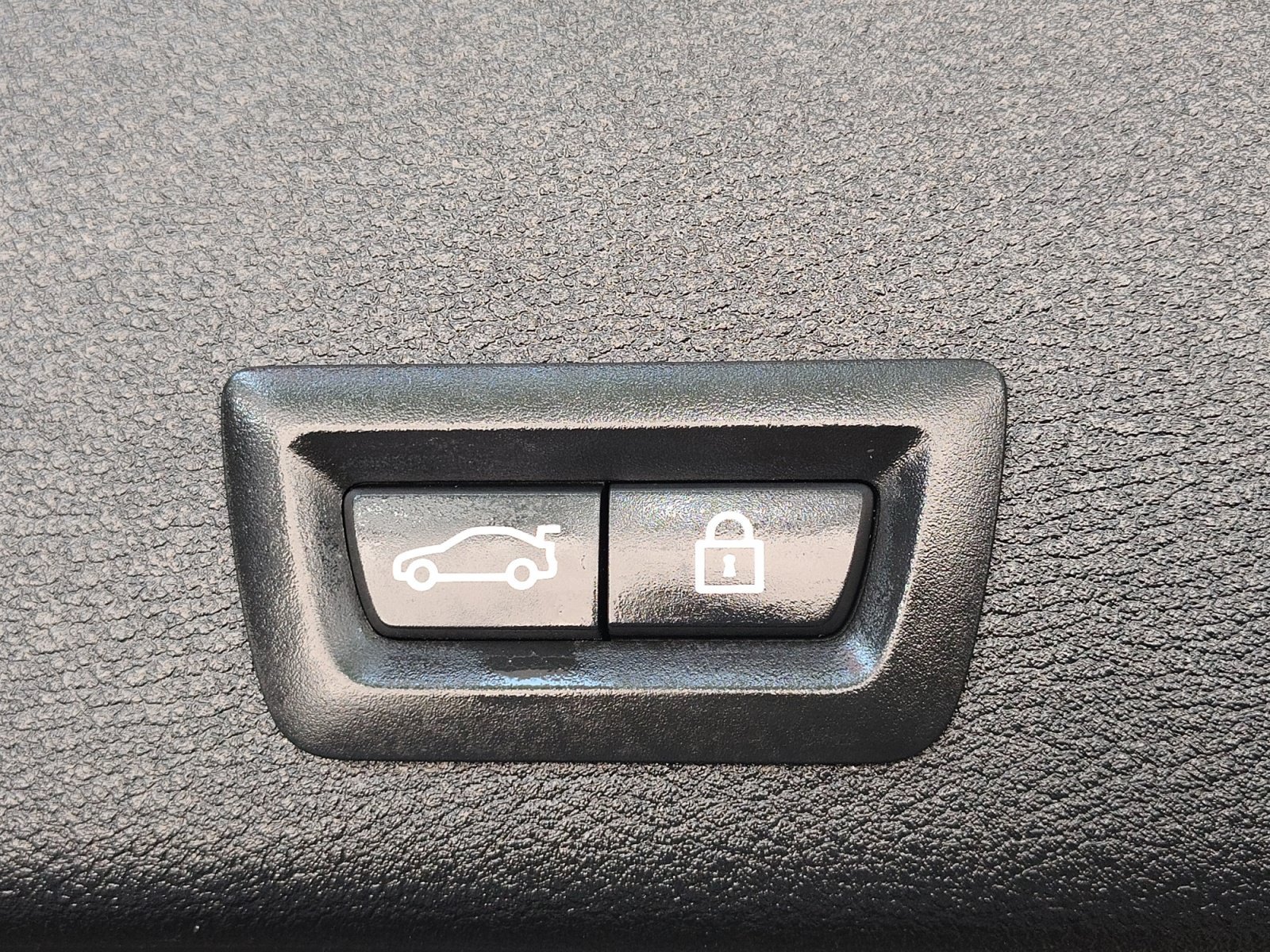 Used 2018 Alpine White BMW xDrive28i image 30