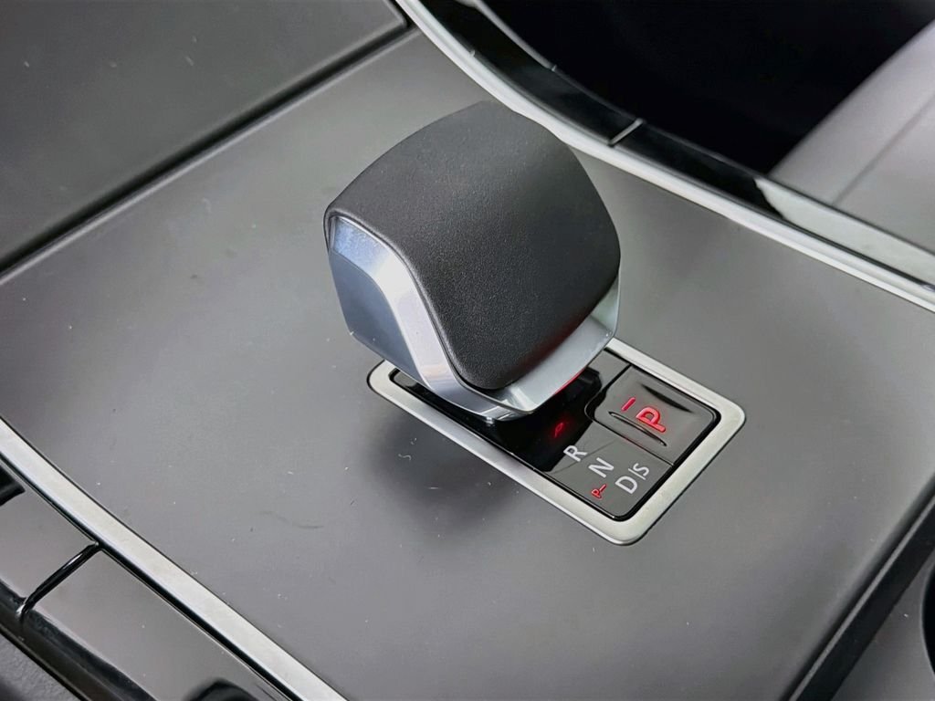 New 2026 Giola Green Land Rover S image 17