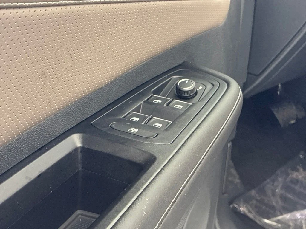 2026 Volkswagen Atlas SEL - Photo 11