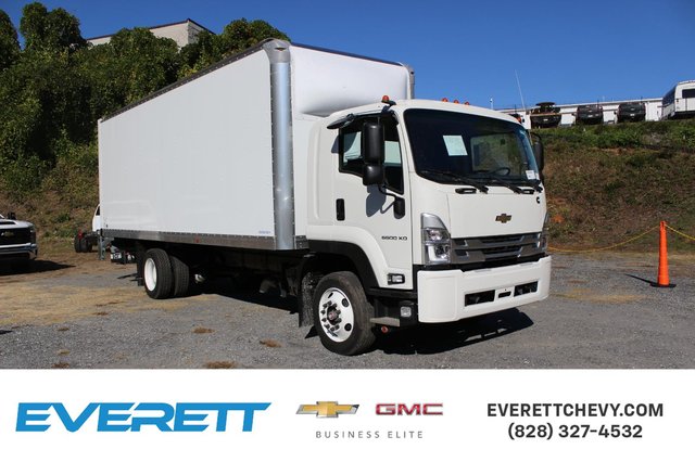 2025 Chevrolet Low Cab Forward 6500 XD 2WD Reg Cab 212