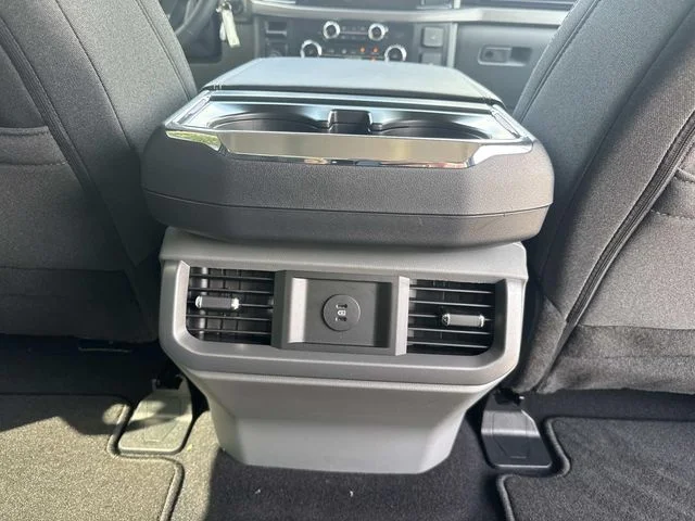 New 2026 Carbonized Gray Metallic Ford XLT image 20