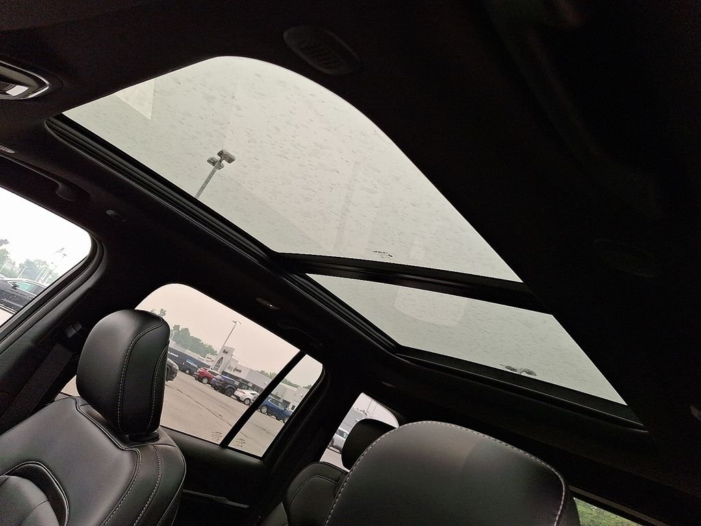 New 2026 Steel Blue Exterior Paint Jeep  image 10
