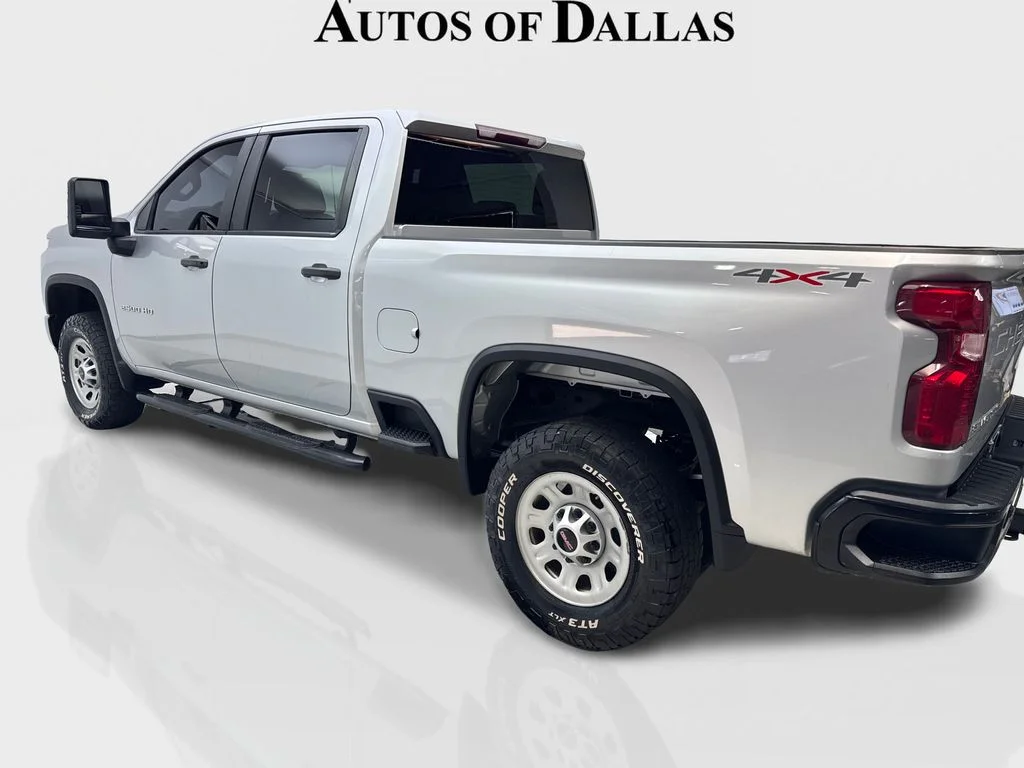 Used 2022 Silver Chevrolet Custom image 14