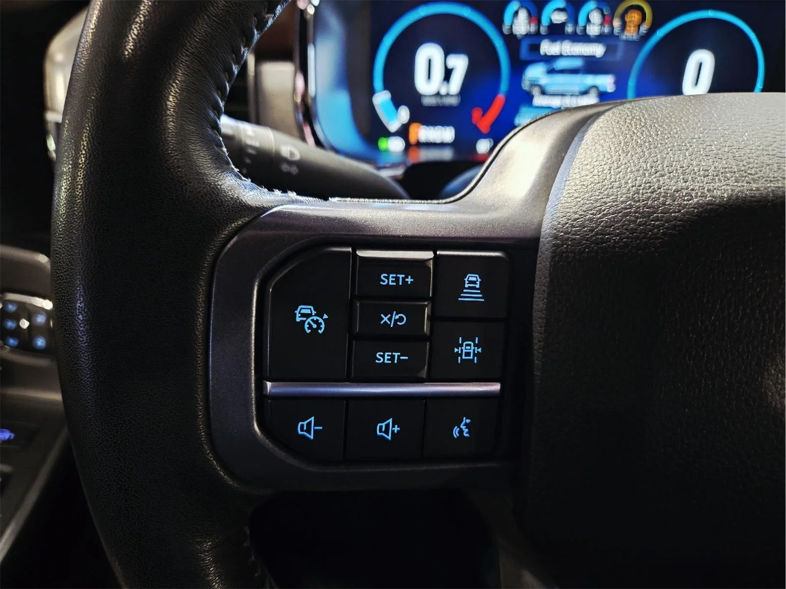Used 2023 Carbonized Gray Ford LARIAT image 15