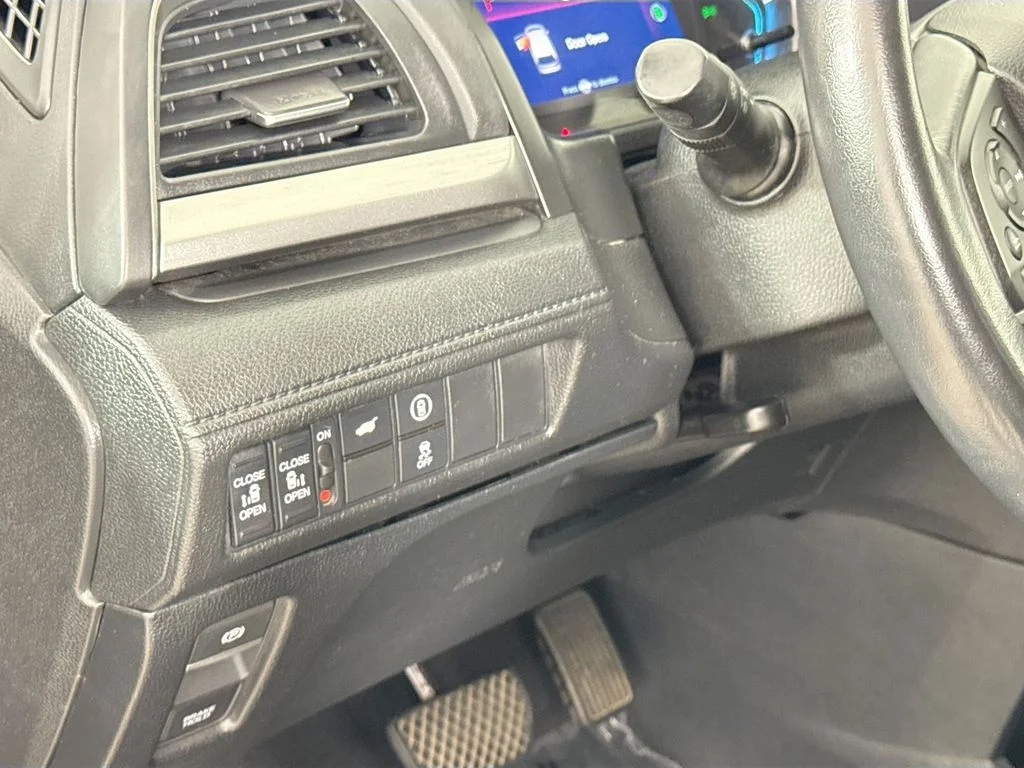 Used 2023 Gray Honda EX-L image 10