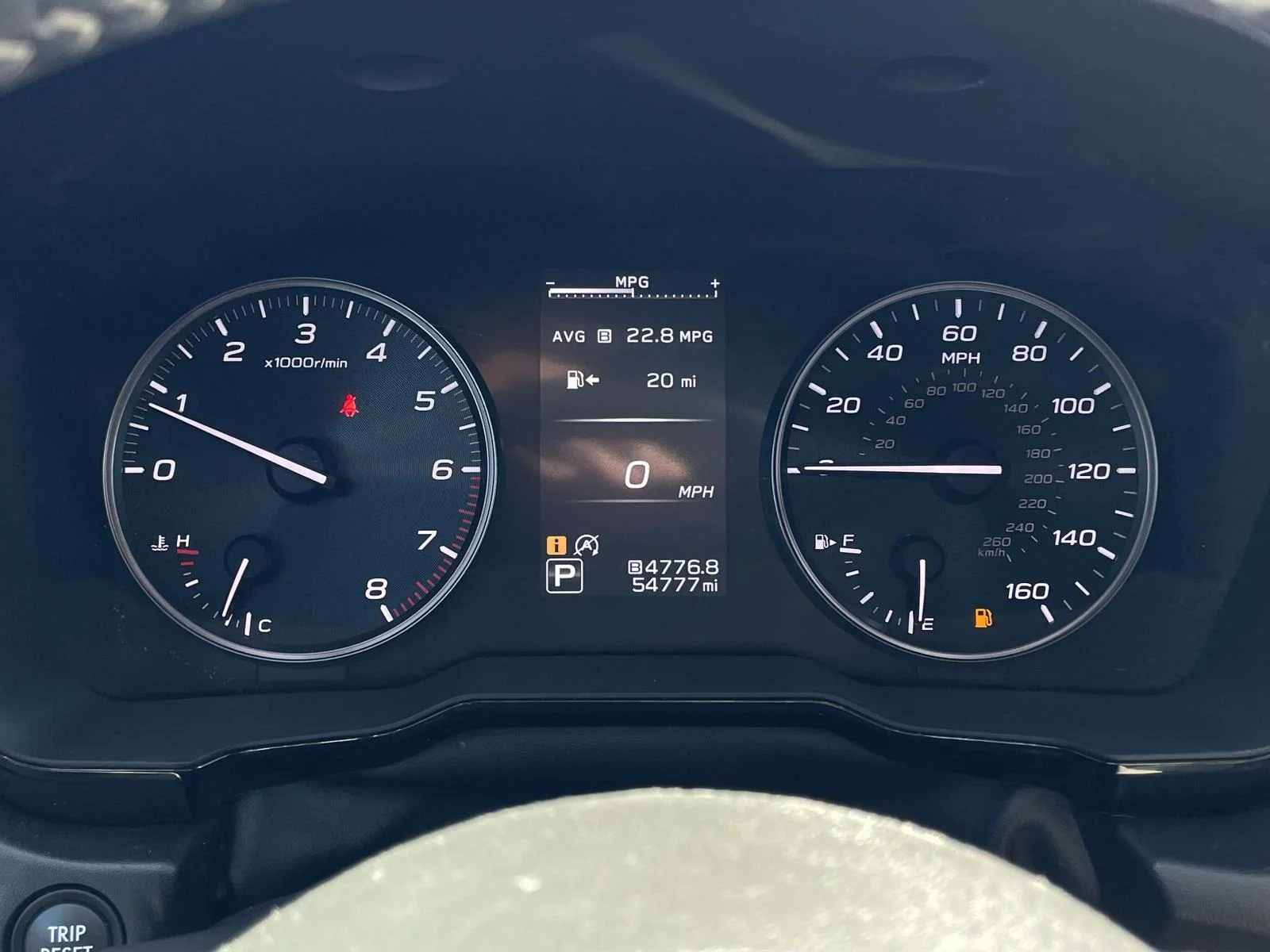 Used 2025 Ice Silver Metallic Subaru Premium image 14