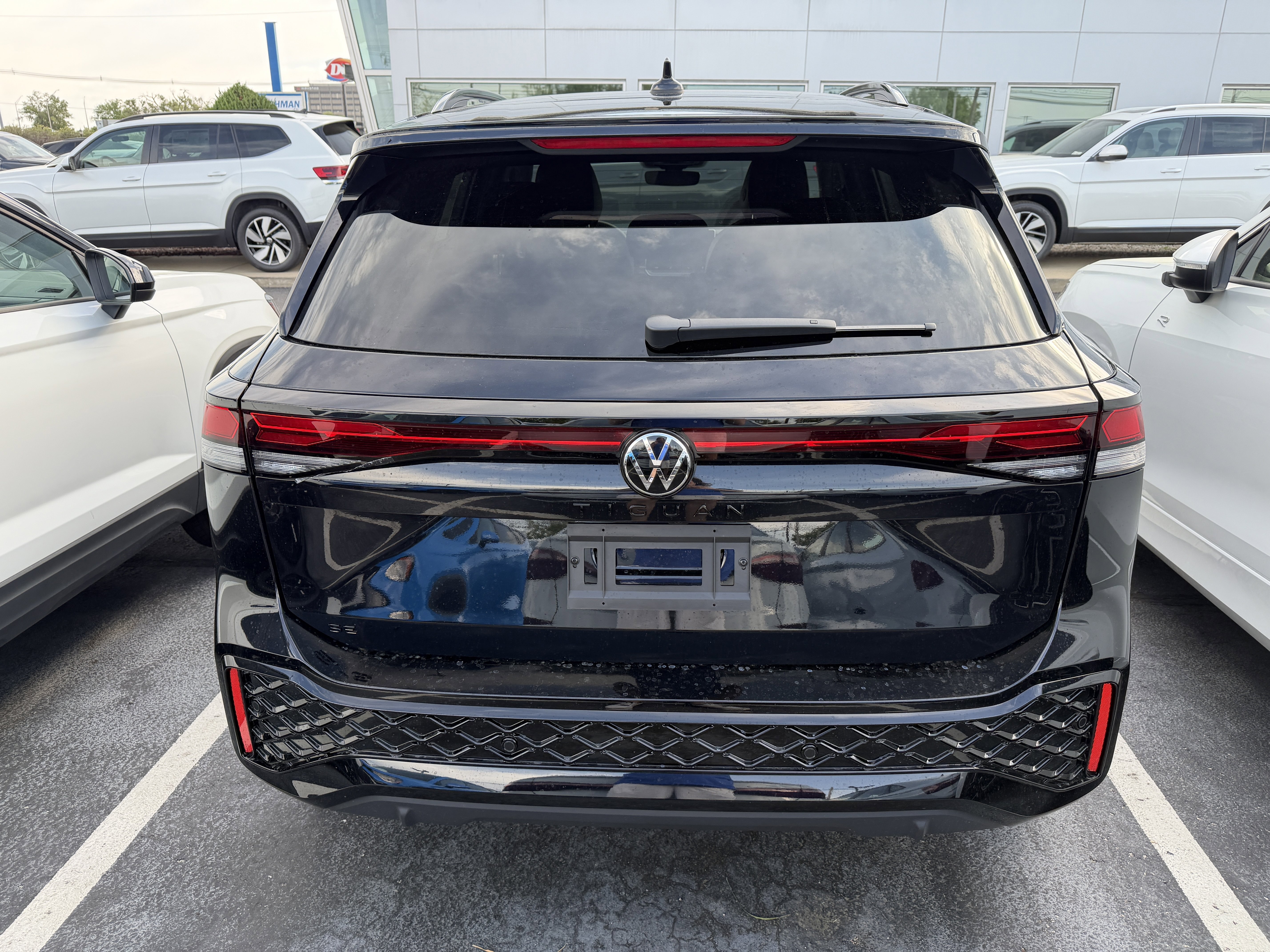 New 2026 Deep Black Pearl Volkswagen SE R-Line Black image 6
