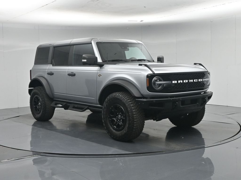 Used 2023 Silver Ford Wildtrak image 28