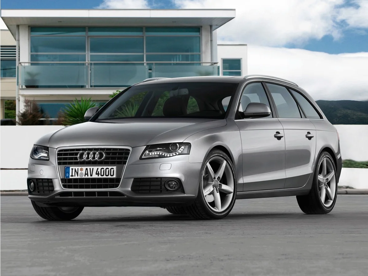 2011 Audi A4's photo