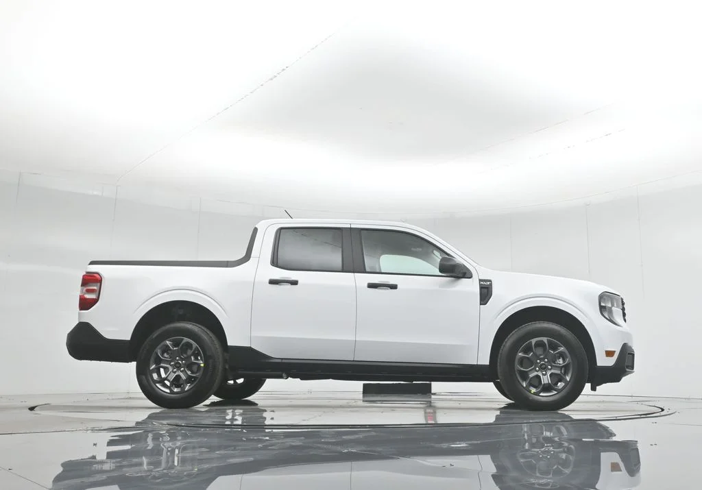 New 2026 White Ford XLT image 45