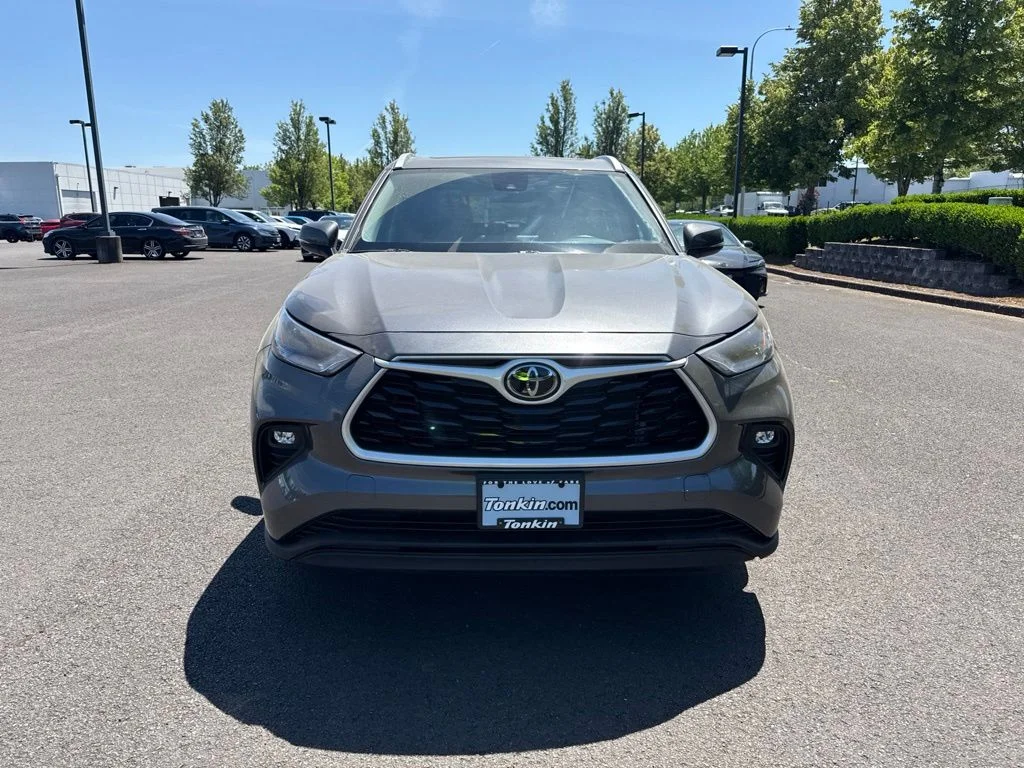 Used 2023 Magnetic Gray Metallic Toyota XLE image 2