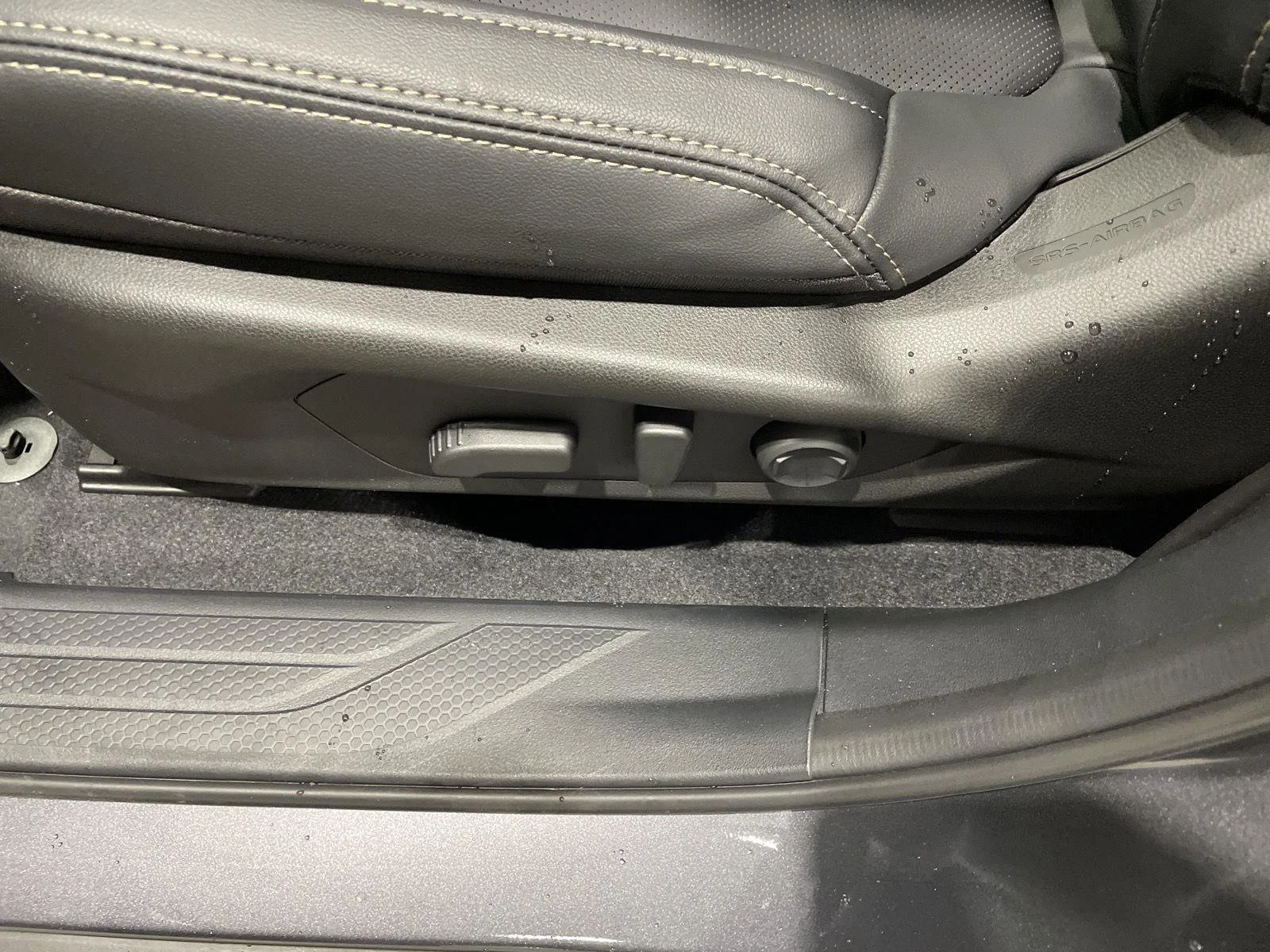 New 2026 Magnetite Gray Metallic Subaru Limited image 11