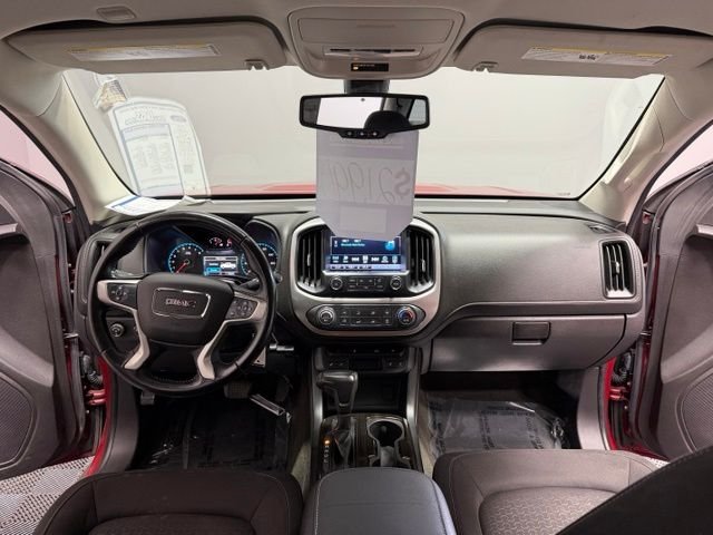 Used 2017 Quartz GMC SLE1 image 28
