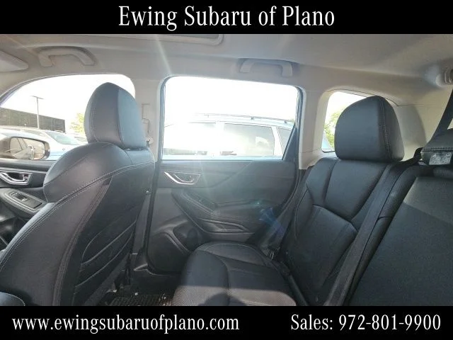 Used 2023 Green Subaru Touring image 10