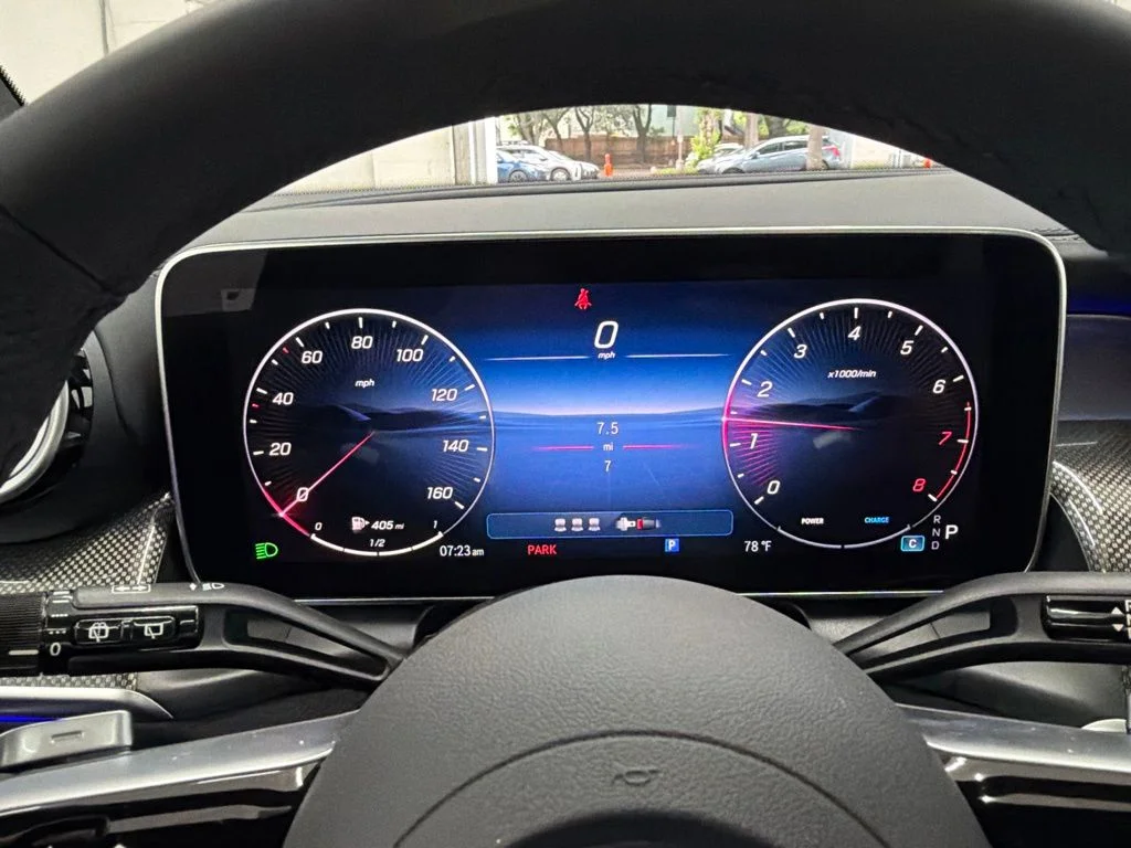 New 2026 White Mercedes-Benz GLC 300 image 30