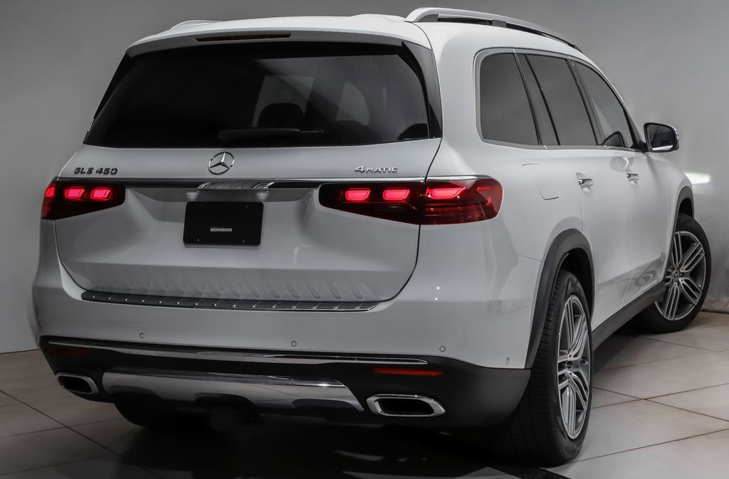 New 2026 Polar White Mercedes-Benz GLS 450 image 47
