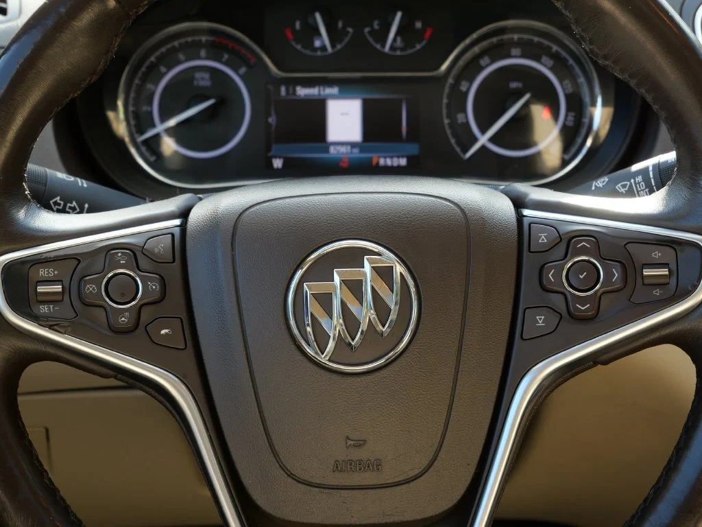 Used 2016 Silver Buick Premium II image 20
