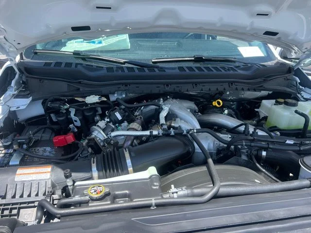2025 Ford F-550 Super Duty Chassis Cab XL - Photo 30