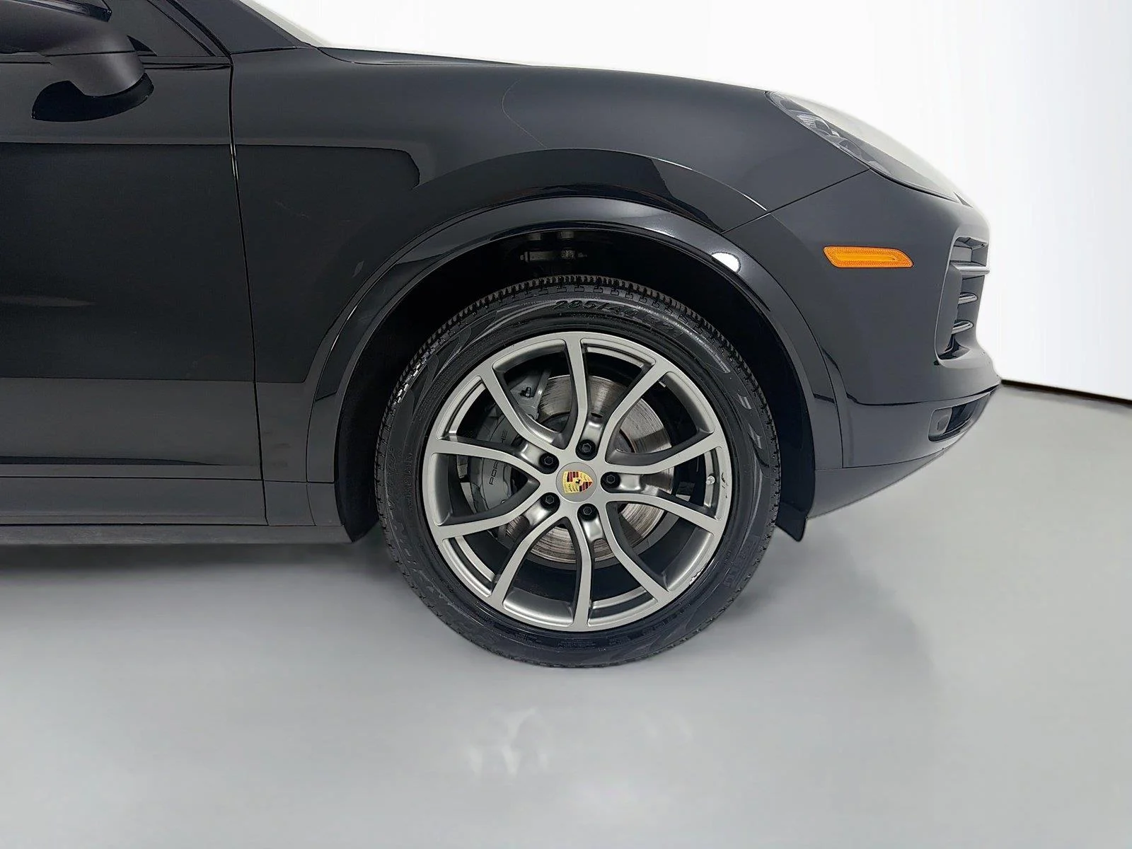Certified Used 2023 Chromite Black Metallic Porsche S image 30
