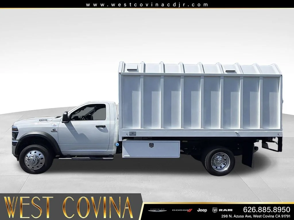 New 2026 Bright White Clear-Coat Exterior Paint RAM Tradesman image 12