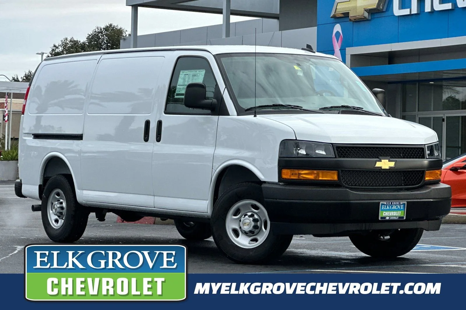 2025 Chevrolet Express 2500 Work Van HD's photo