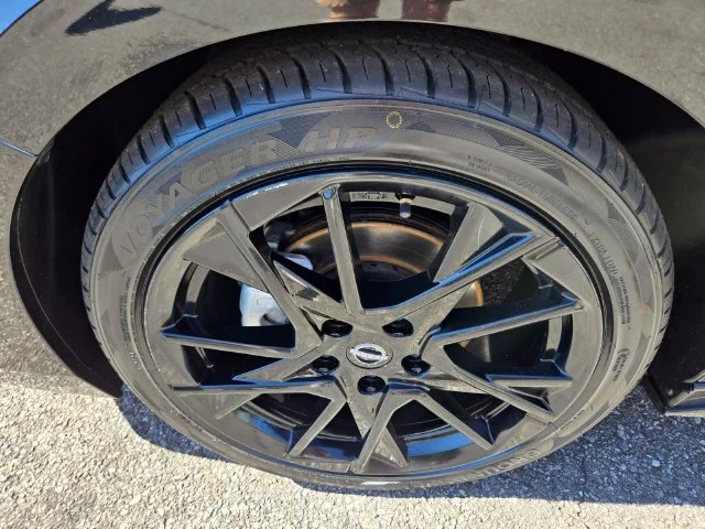Used 2025 Black Nissan SR image 26