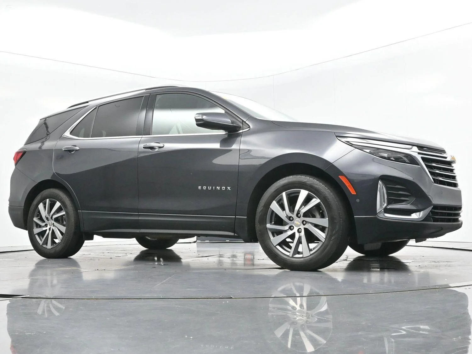 Used 2022 Iron Gray Metallic Chevrolet Premier image 50