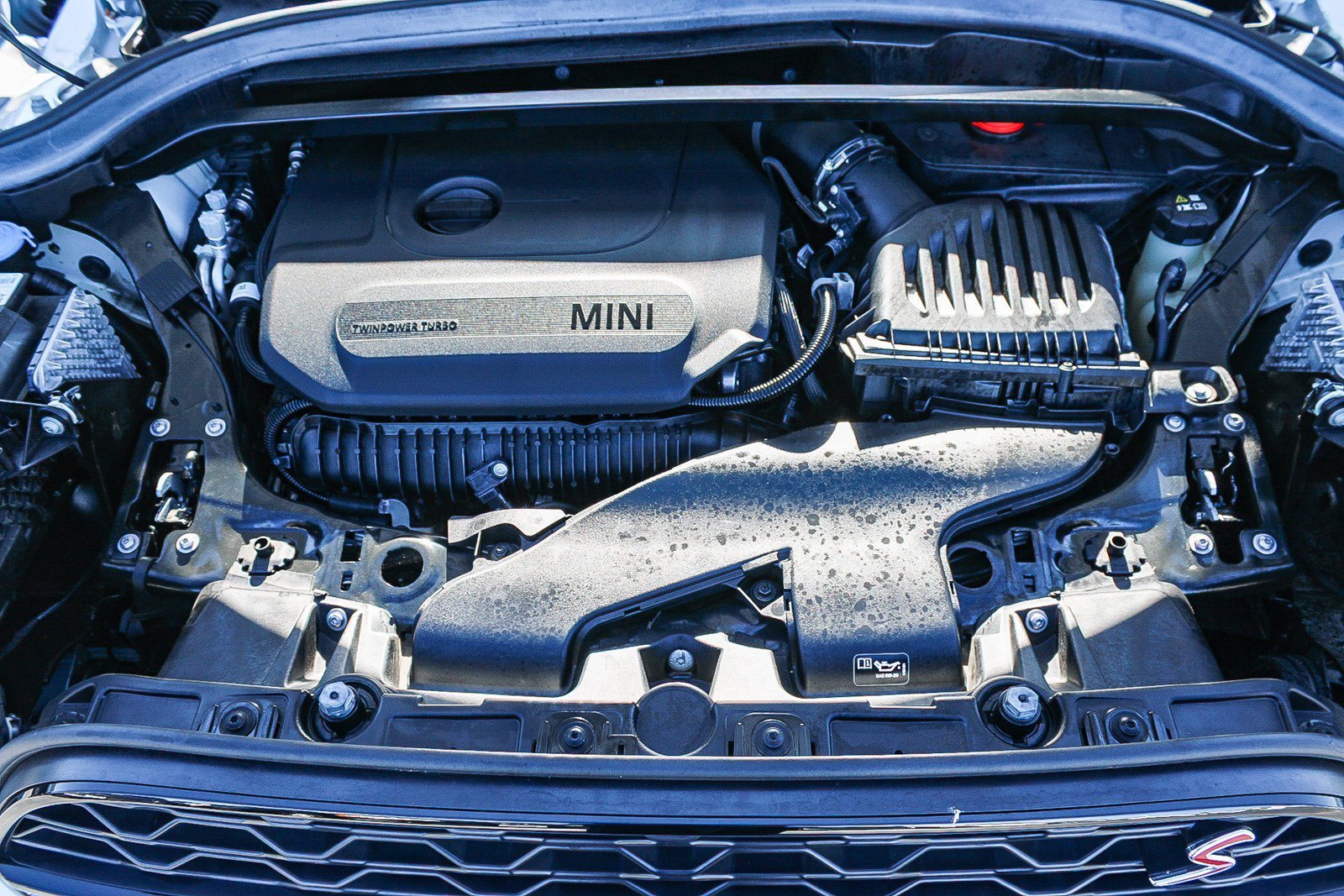 Used 2023 Nanuq White Metallic MINI  image 26