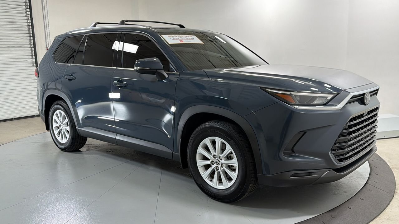 Certified Used 2024 White Toyota XLE image 3
