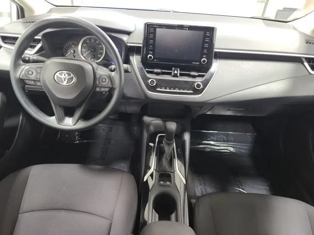Used 2022 White Toyota LE image 2