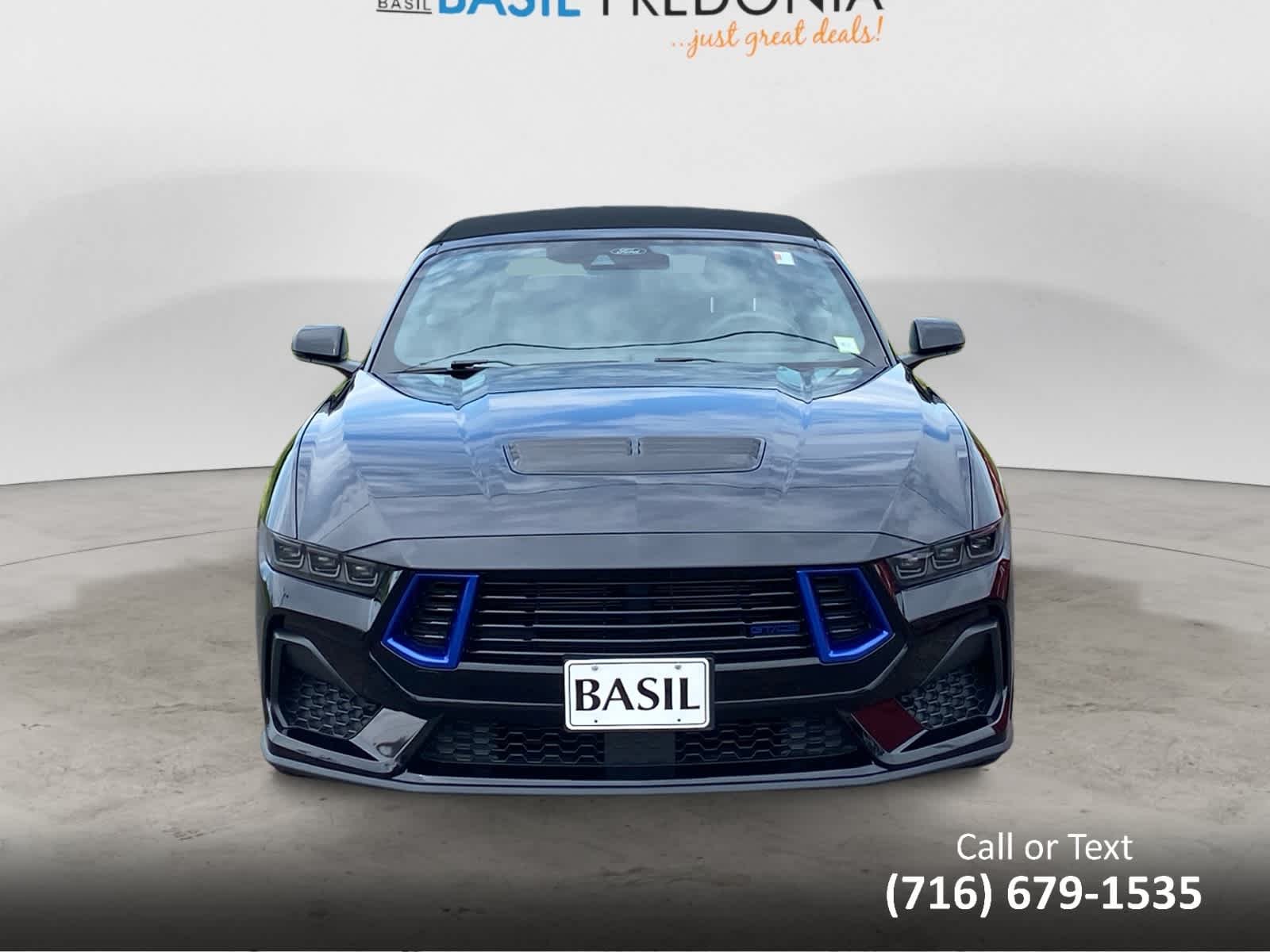 Used 2025 Shadow Black Ford GT Premium image 12