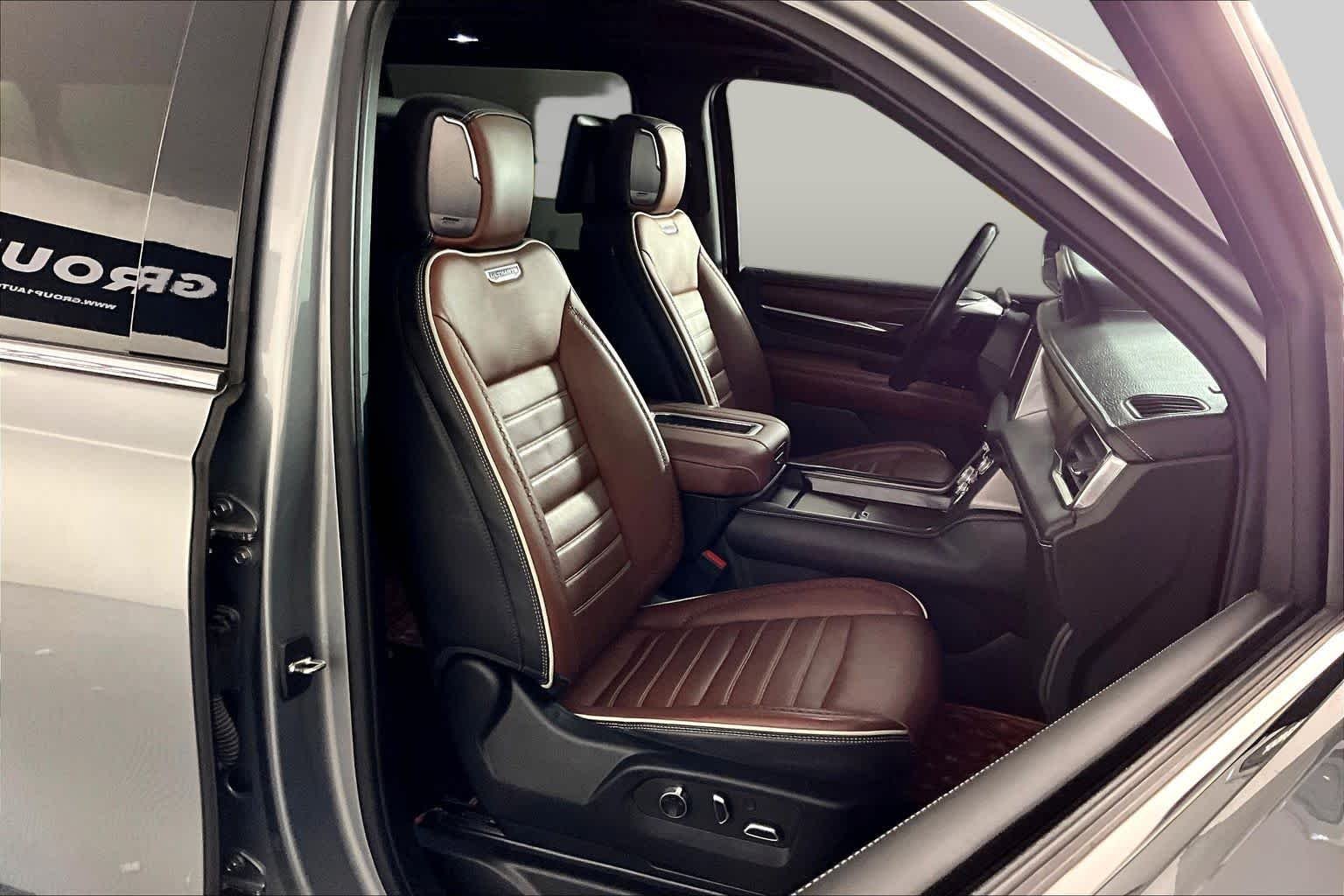 Used 2023 Sterling Metallic GMC Denali Ultimate image 9